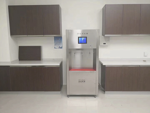 冬天如何有效做好電開水器的防護(hù)措施 冬天如何有效做好電開水器的防護(hù)措施