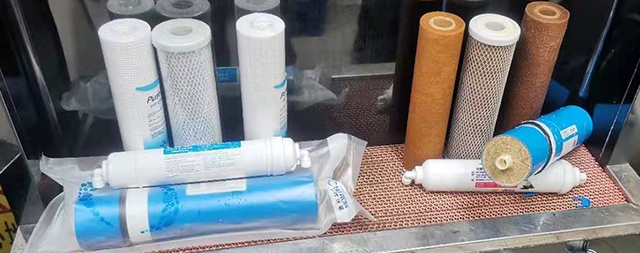 凈水器的濾芯 國(guó)林凈水器廠家來揭秘！